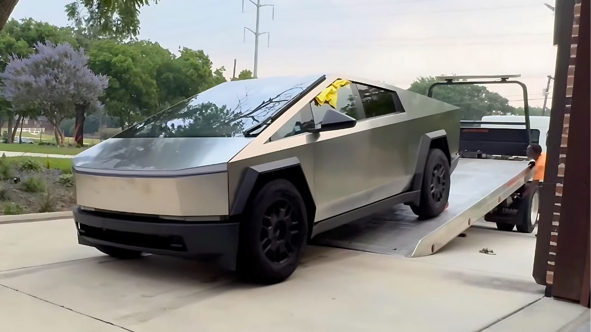 A Cybertruck Owner Says He’s Thrilled that Tesla Sold Him a Defective